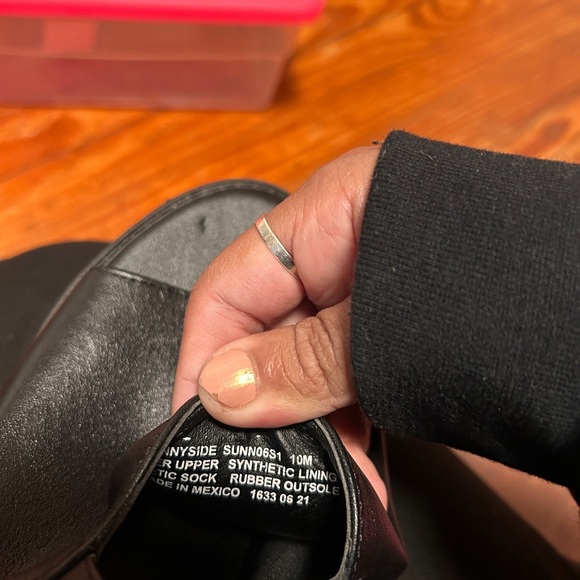 NWOT Steve Madden Sunnyside Black Open Toe Platform Sandals - Picture 6 of 6